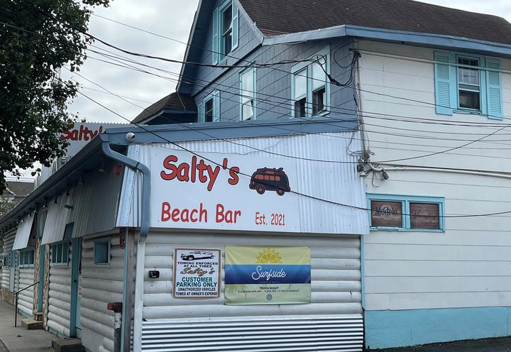 Salty's Lake Como